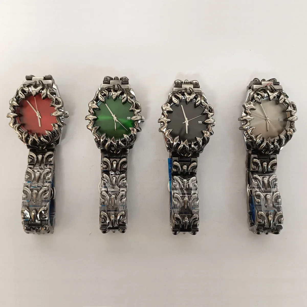 Classic Retro Claw Alabaster Style Y2K Watches For Men European and American Watch Fashion Cool Alien Advanced Ins Niche Design