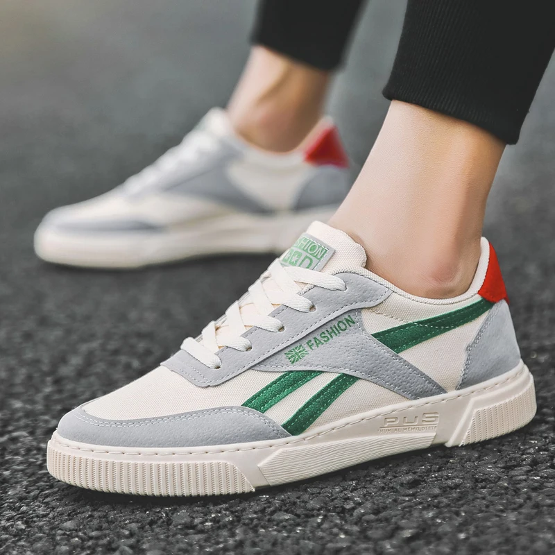 Autumn Men's Canvas Shoes 2026 New Korean Style Casual Versatile Trendy Sneakers Low Cut Breathable Glue-Welded Rubber Sole