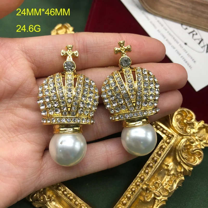 Medieval Luxury Rhinestones Crown Pearl Stud Earrings