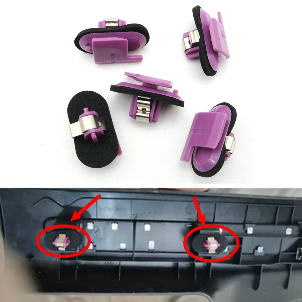 T4N6066 Front Door Sill Tread Plate Retainer Buckle Clip Snap