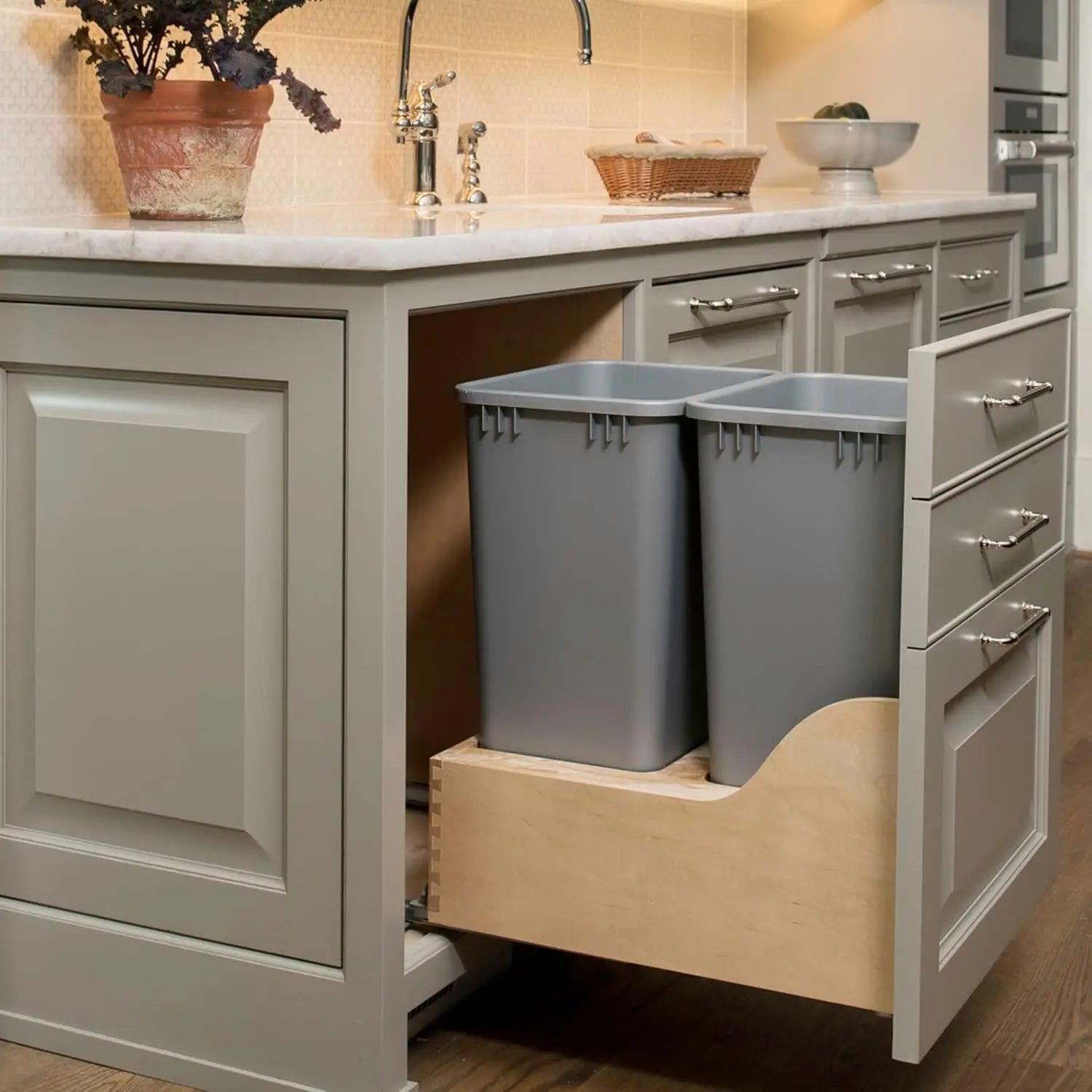 Pullout Trash Can for Kitchen Cabinets 50 Qt 12.5 Gal Bottom Mounted, Undermount Soft-Close Slides Silver 4WCSC-21