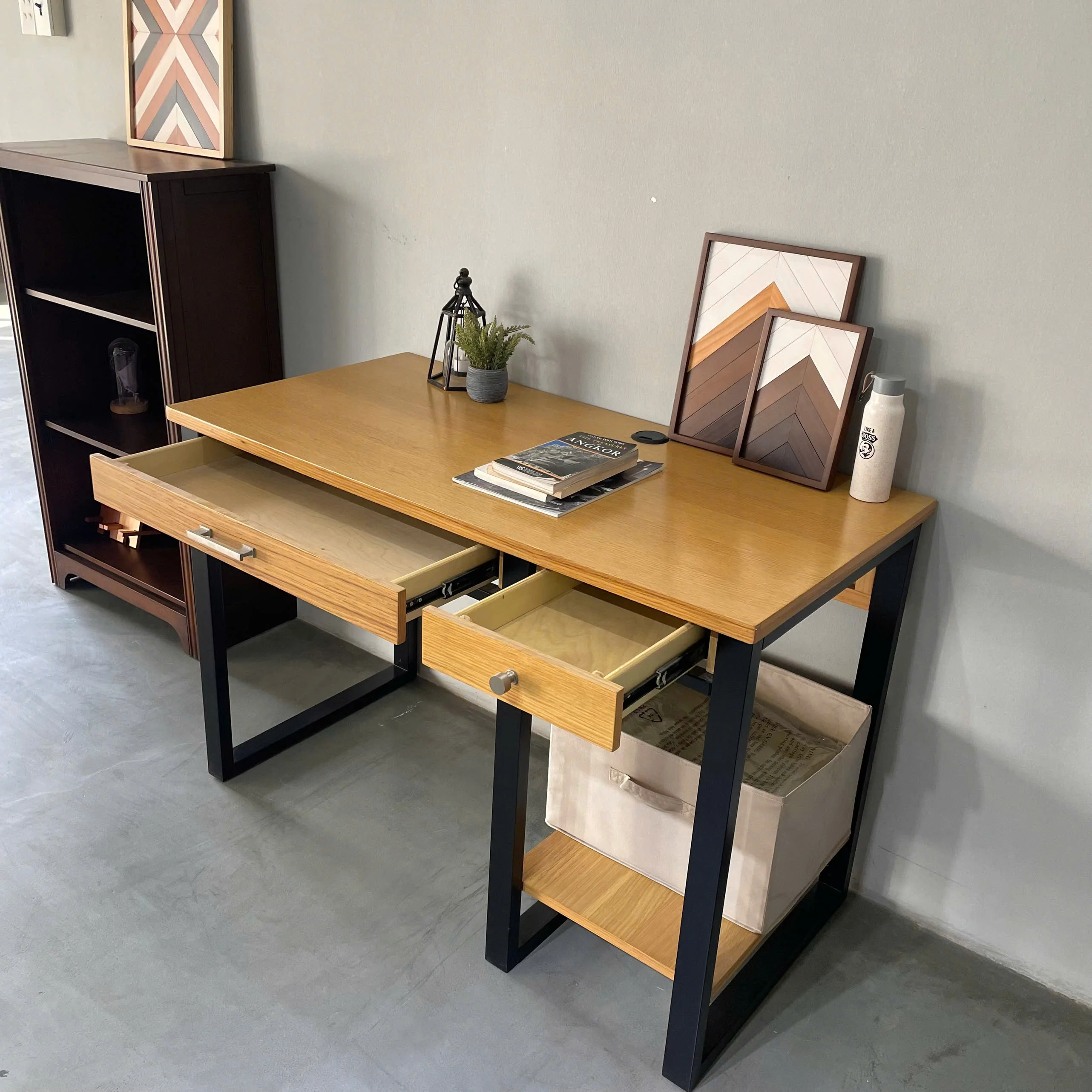 Drewniane biurko komputerowe d – Home Office With Two Desks recenzja i cena