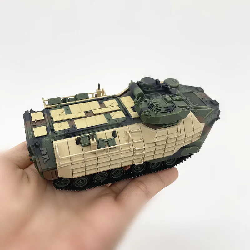 1/72 DG63073 American AAVP-7A1 Amphibious Personnel Carrier Model  Finished product collection model