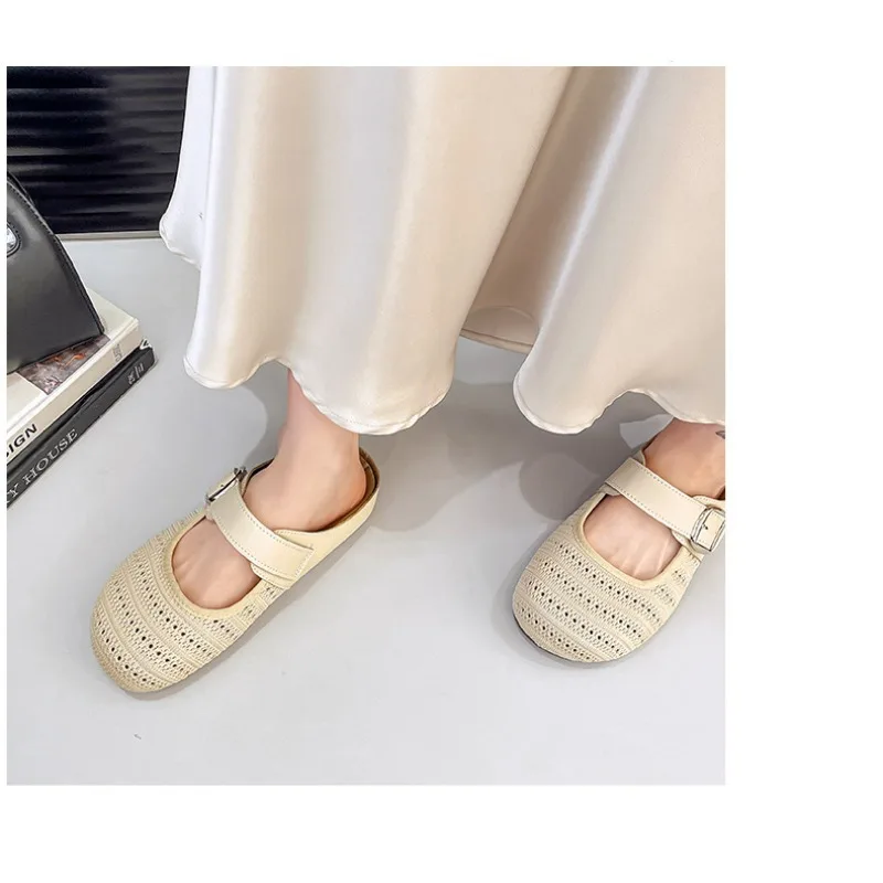 2025 جديد سميك سوليد ريترو المرأة النعال باردة عصرية عادية عدم الانزلاق وحيد مريح جولة تو النعال متعددة الألوان