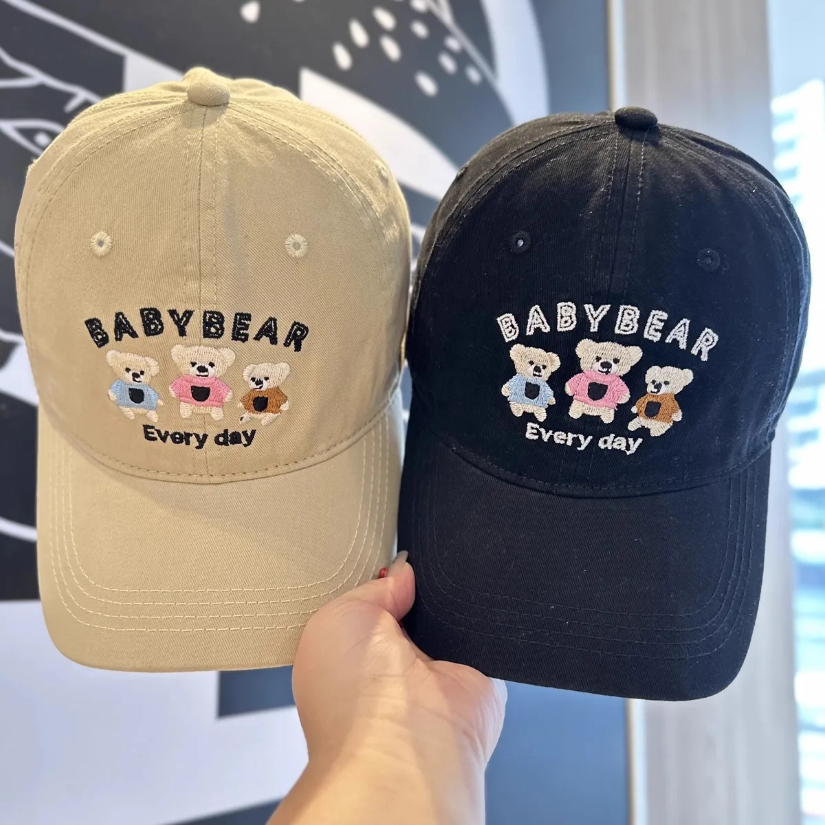 

Korean Style Baseball Cap with Cute Three Bears Embroidery Summer Couple Hat Lightweight Breathable Unisex Adjustable