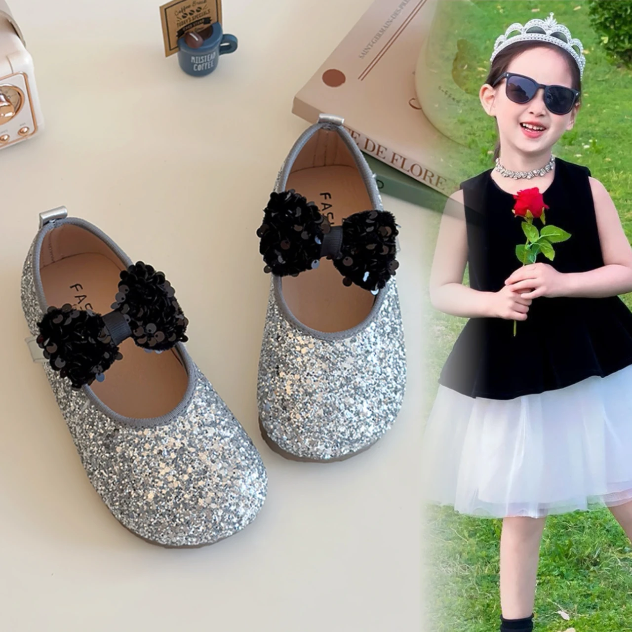 

Girls Princess Shoes Shiny Sequins Big Bow Kids Flat Shoes Non-slip Soft Sole 2025 New Girls Dance Shoes Silver Round Toes Ins