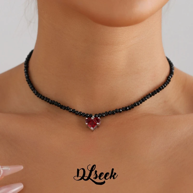 DLseek Red Zircon Heart Pendant Necklace for Women Black Crystal Beaded Chains Necklaces Fashion Daily Wear Charms Jewelry Gifts