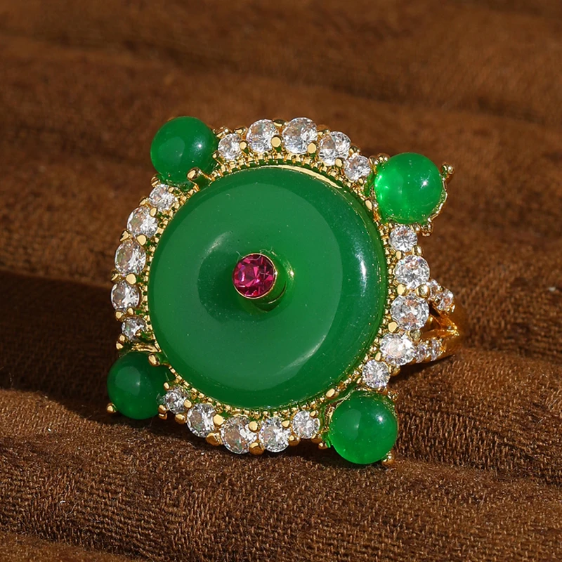 

Vintage Green Emerald Ring Jade Agate Natural Stone Gold Color Rhinestone Jewelry Luxury High Quality Birthday Party Accessories