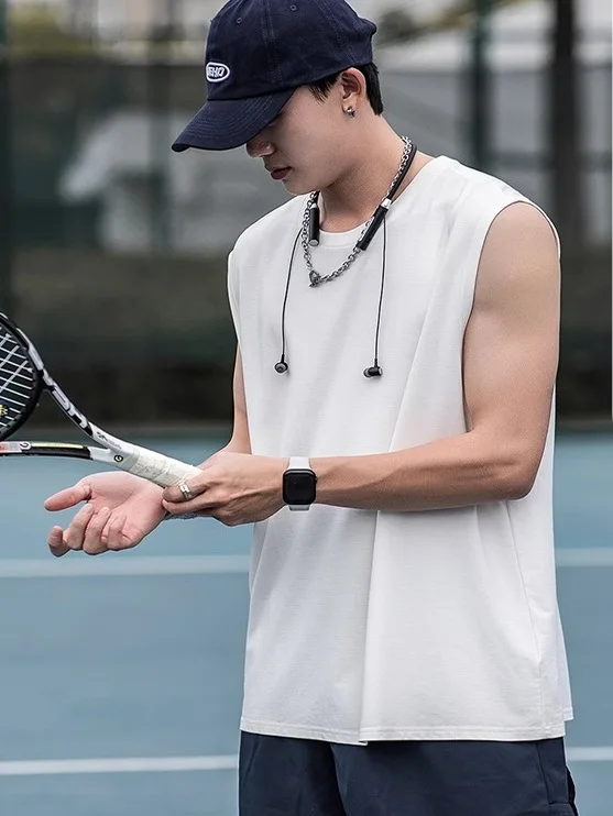 

Мужская летняя новая тонкая спортивная футболка Kazuki Kuraii из ледяного шелка и хлопка, свободного кроя, в американском стиле, влагоотводящая.