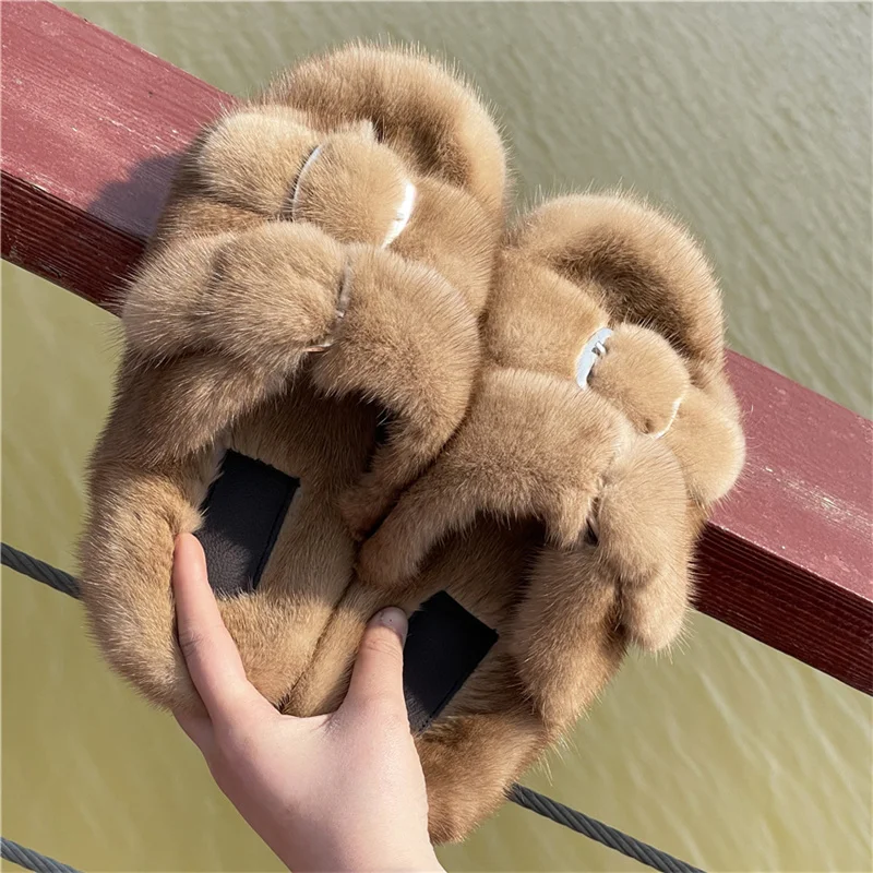 

European Station Women's Slippers High Quality Natural Mink Hair New Sandals 2023 Winter Outdoor Flat Plush 100% Fur Shoes