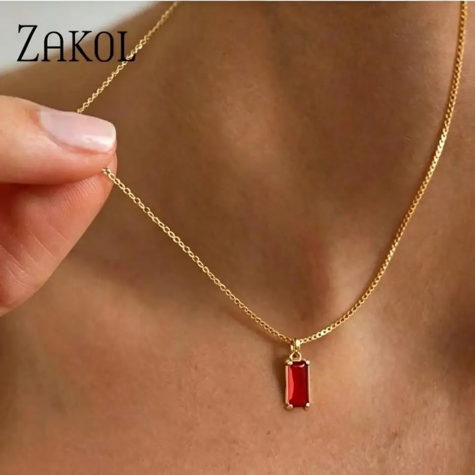 ZAKOL Mehrfarbige rechteckige Zirkon-Anhänger-Halskette für Damen, goldfarben, modisch, vielseitig, Choker-Halskette, Schmuck für den täglichen Gebrauch