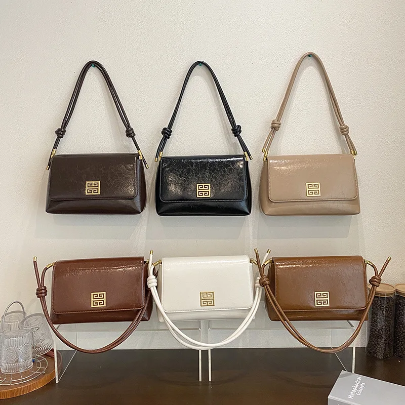 2026 العصرية الرجعية الكلاسيكية حقيبة مربعة صغيرة مصمم الباريسي الراقية الخفيفة الفاخرة قسط الجلود المرأة حقيبة كتف الموضة #2