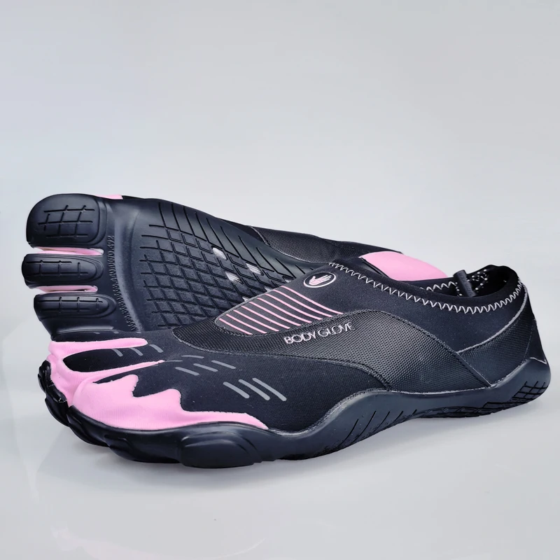 Women's Swimming Water Shoes Barefoot Outdoor Beach Sandals Drifting water shoes Plus Size Nonslip River Sea Diving Sneakers