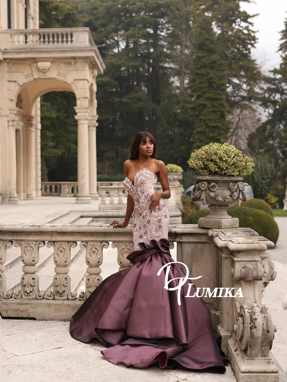 

New Arrival Richly Crystals Beaded Evening Dress Chic Shimmering Lace Mermaid Customized Prom Gown Intricate Celebrity Wear
