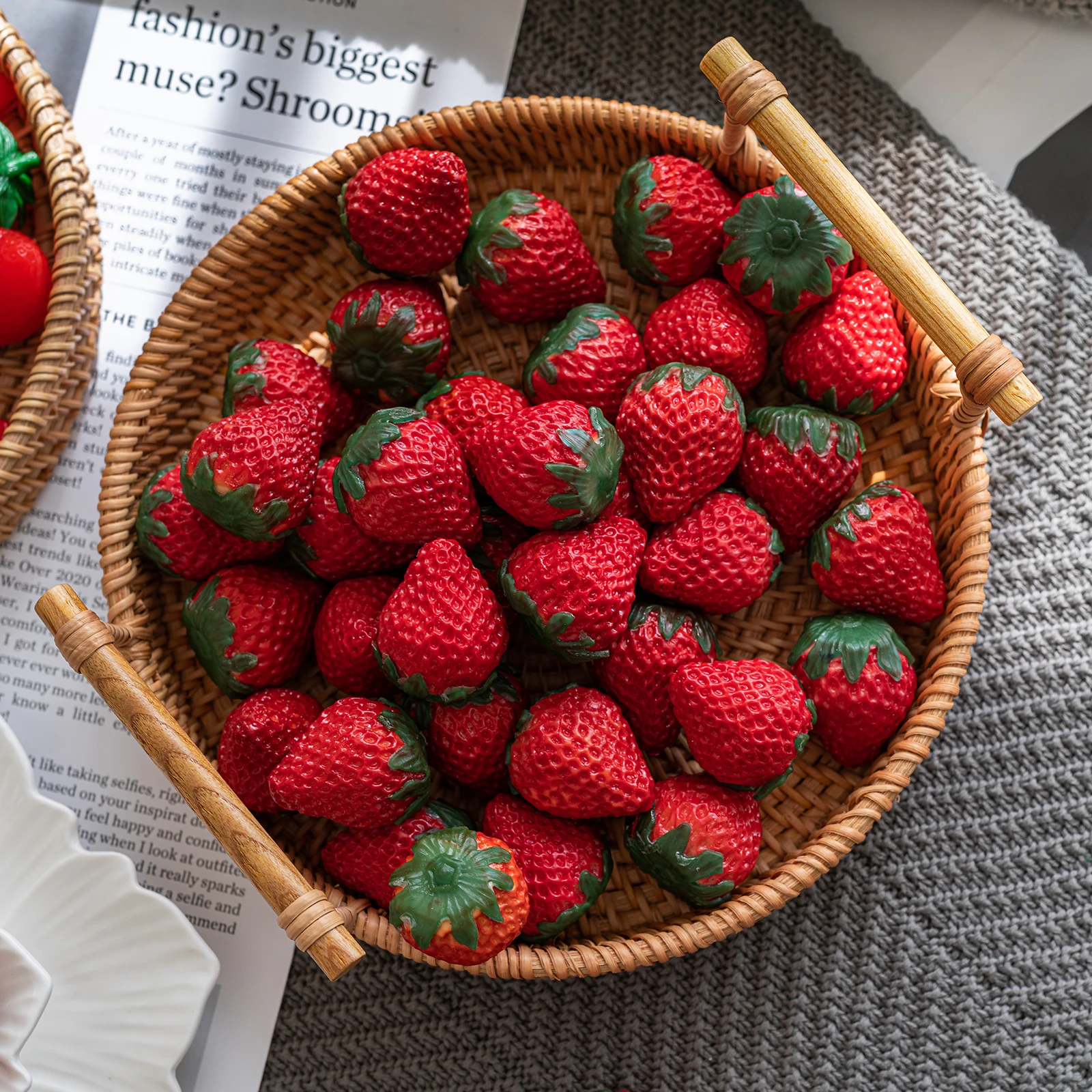 

Simulated Fruit Fake Strawberry Model Food Photo Props Bread Shop Window Decoration Ornaments Fake Food Christmas