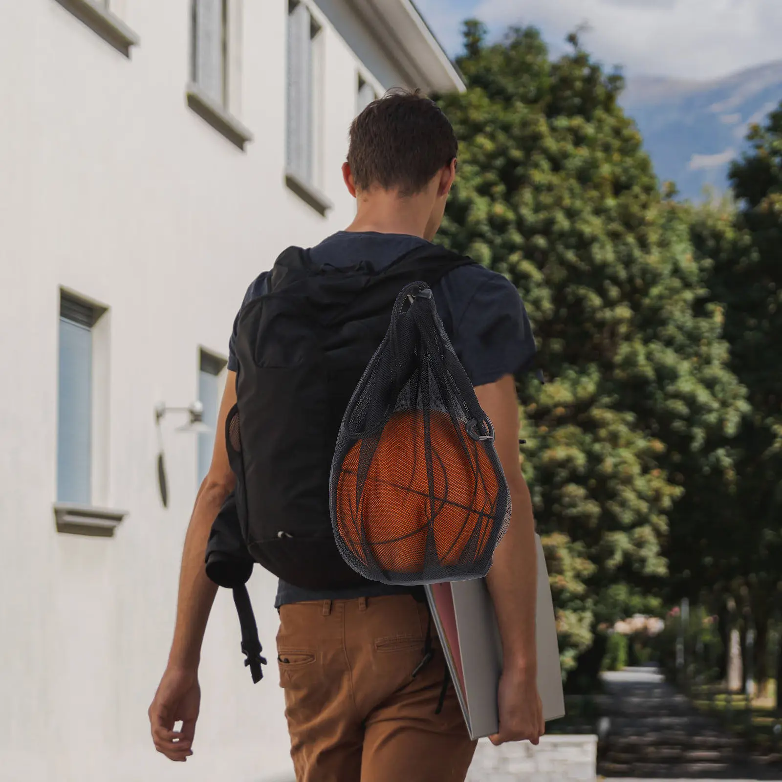 

Single Ball Bag Zippered Pocket Drawstring Hook Large Sports Bag for Basketball Volleyball Soccer Football Mesh Storage