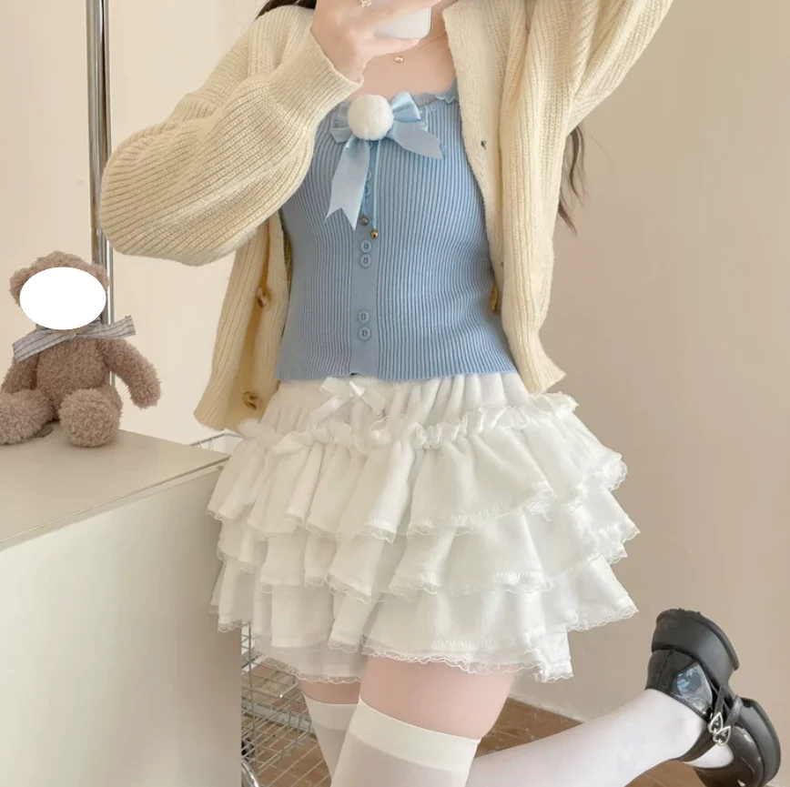 Japanese Sweet Girl Lolita Warm Jk Velvet Lace Cake Lantern Shorts Winter Elastic Waist Age Reduction Cute Bow Leisure Shortses