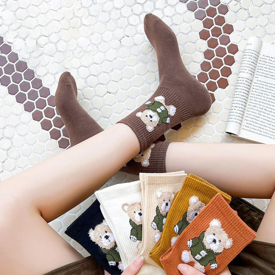 

Women's Socks Cartoon Bear Japanese Preppy Style Kawaii Sweet Versatile Middle Tube Socks Comfortable Breathable Cotton Socks