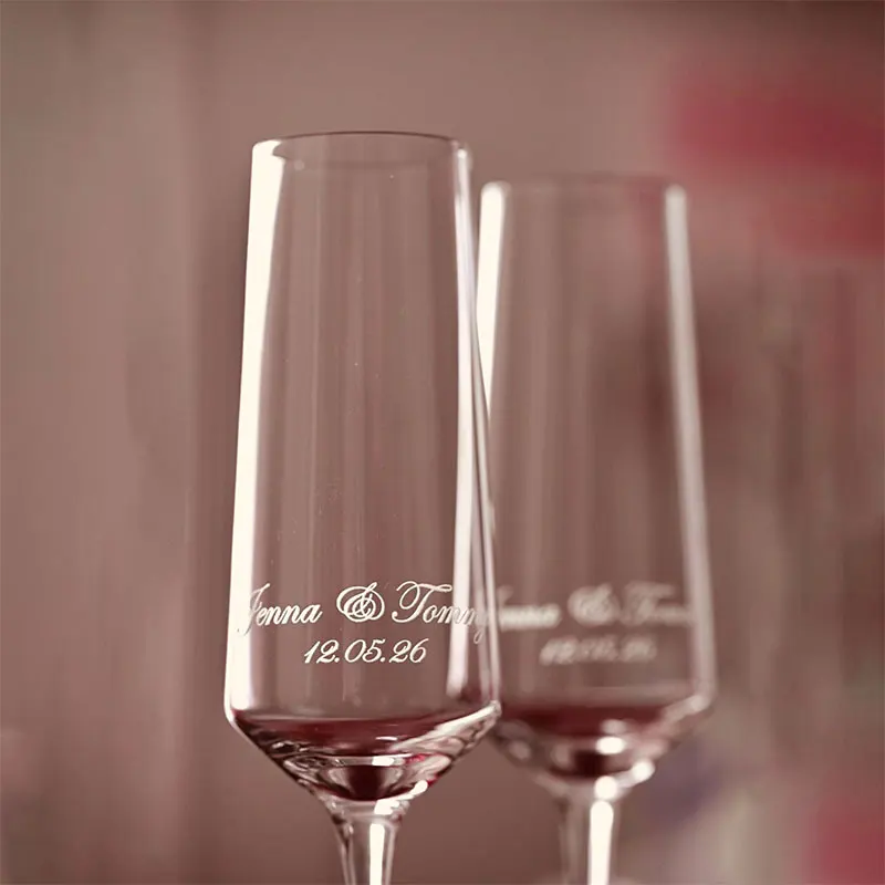 Personalized Champagne Glass Vintage Wedding Flutes Champagne Flutes Engraved Glass Toasting Flute Wedding Gift Bridesmaid Gift