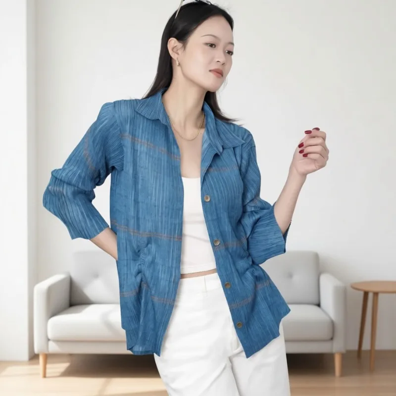 

2026 New Women's Shirt Miyake Pleated Plaid Print Loose Casual Long-sleeved Blouse Jacket Thin Section Sports Commuter Stretch