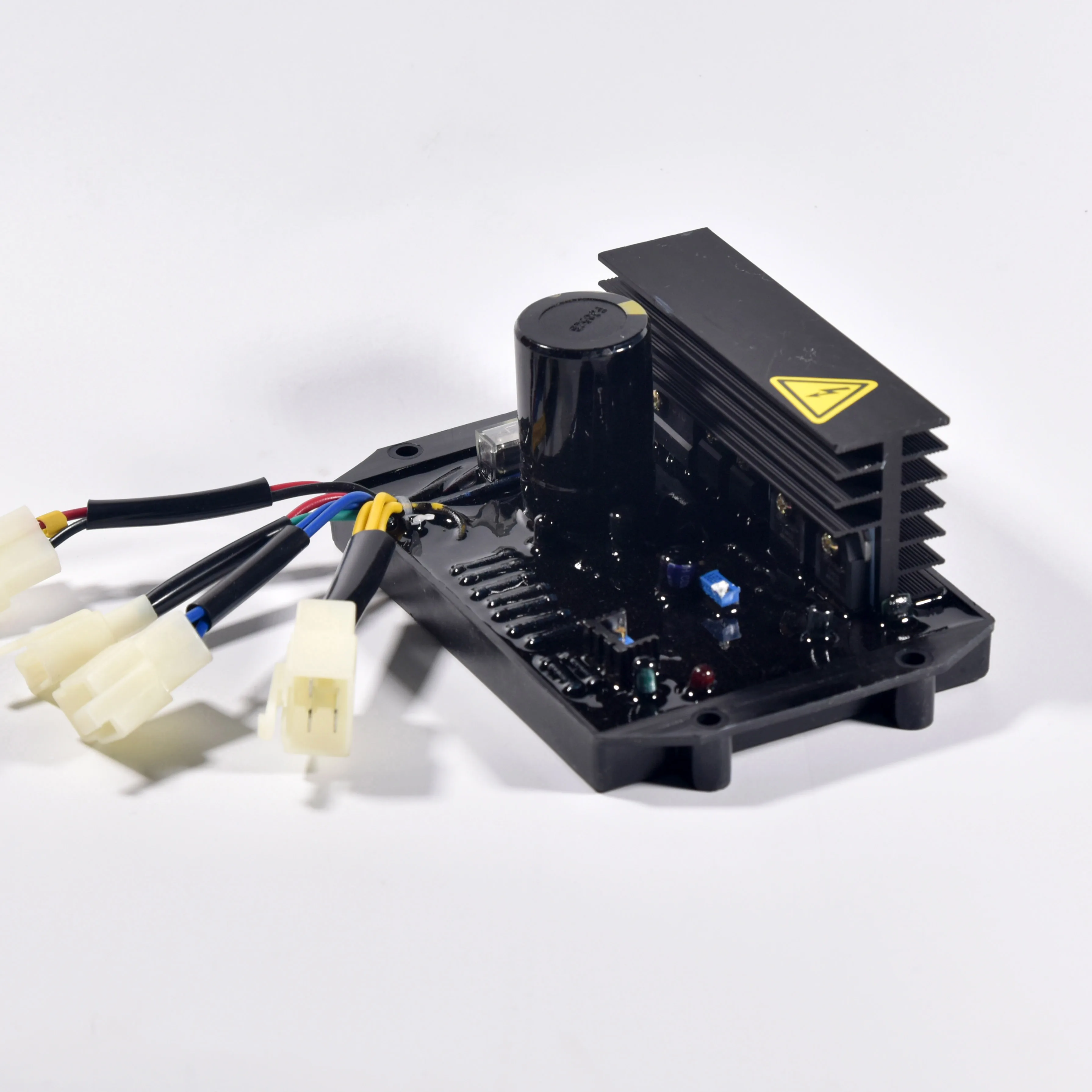 Imagem -02 - Fios Automáticos do Regulador de Tensão Kt2453b38 do Gerador Avr e Tomadas para 10kw 12kw 15kw 18kw Trifásico Kohler Genset