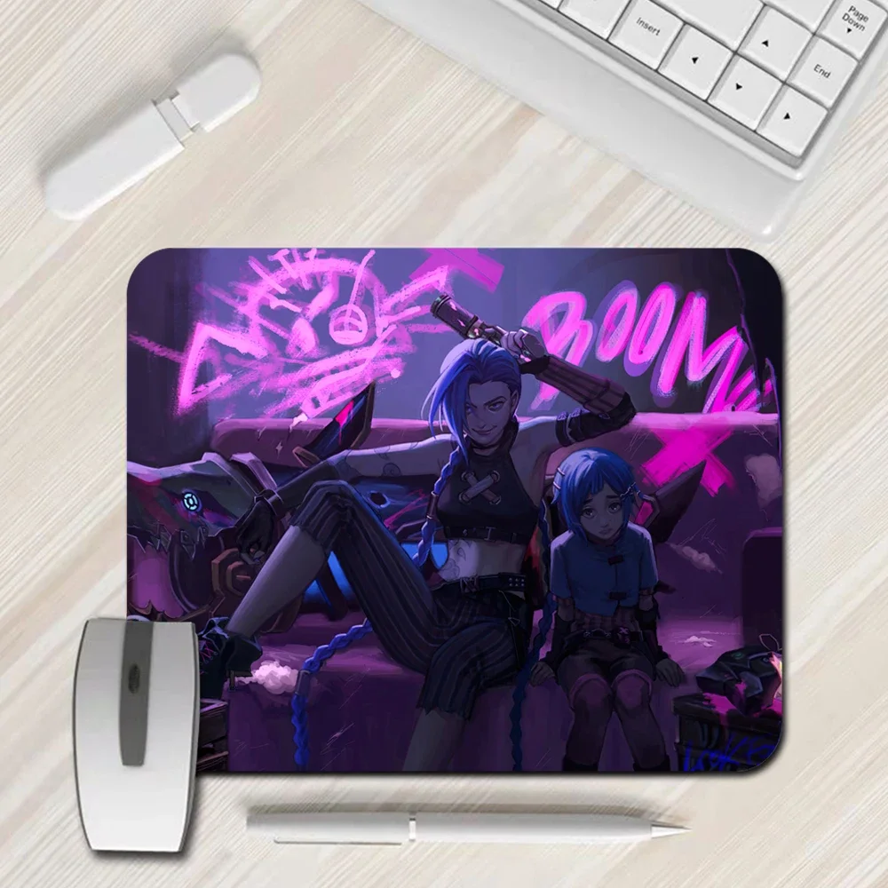 Mouse Pad Gamer Arcane Desk Mat Large Mousepad Gamer Accessories PC Computer Keyboard Desk Pad ALeague of Legends Jinx Rubber