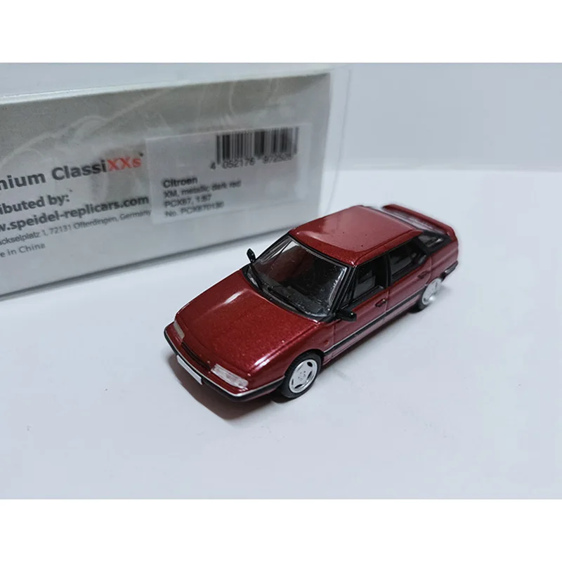 1:87 Scale Citroen XM Plastic Car Model Collection Ornaments