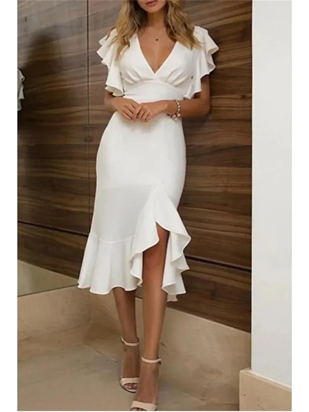 

Sheath / Column White Sexy Homecoming Cocktail Party Dress V Neck Short Sleeve Asymmetrical Polyester With Ruffles 2022 Ladies