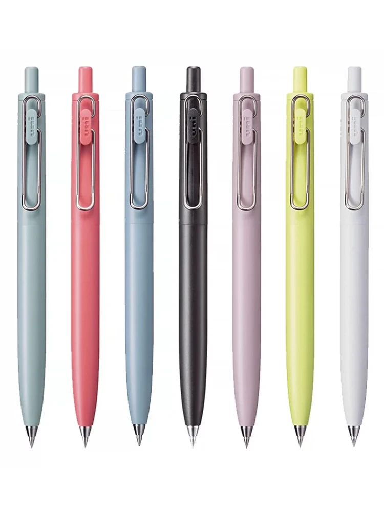 Japanese Stationery Awards Uni Ball One UMN-SF-38/05 Low Center of Gravity Quick Drying Gel Pen Bulle Tip 0.38/0.5mm