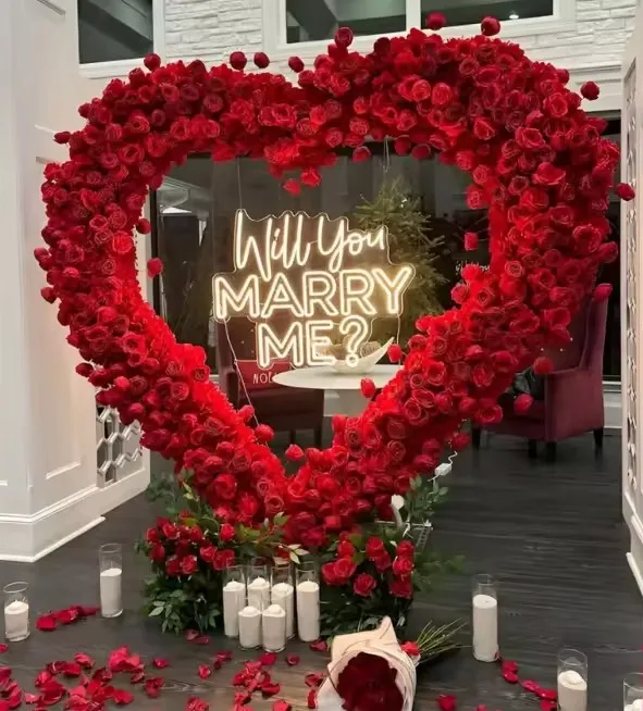2,3x2,4m Herzförmiger Blumenbogen Roter Wegbogen Herzförmiger Rahmen Hintergrund für Heiratsantrag Brautpartydekoration – Detail 3