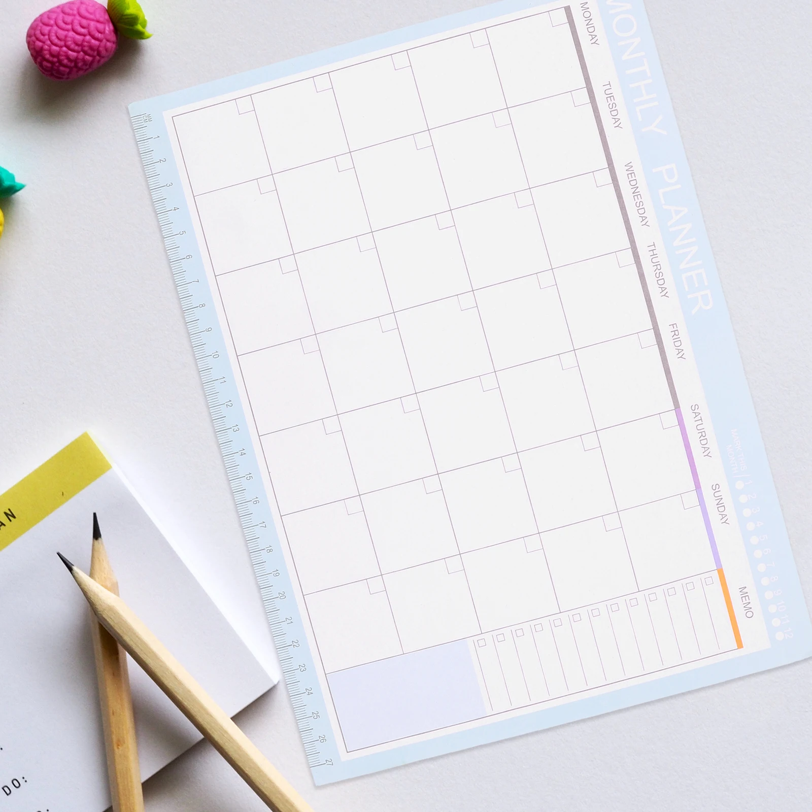 

Monthly Planner Calendar Schedule Organizer Agenda Schedule Organizer Notebook with Decorative Border(Green)