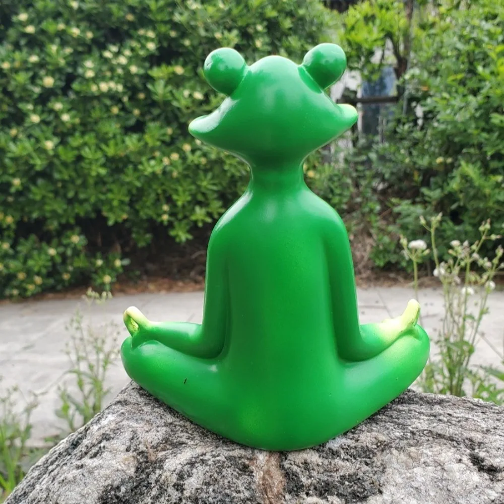 

Creative Green Zen Meditation Frog Statue Resin Crafts Cute Meditating Frog Ornament Handicraft Garden Animal Figurine Kids Gift