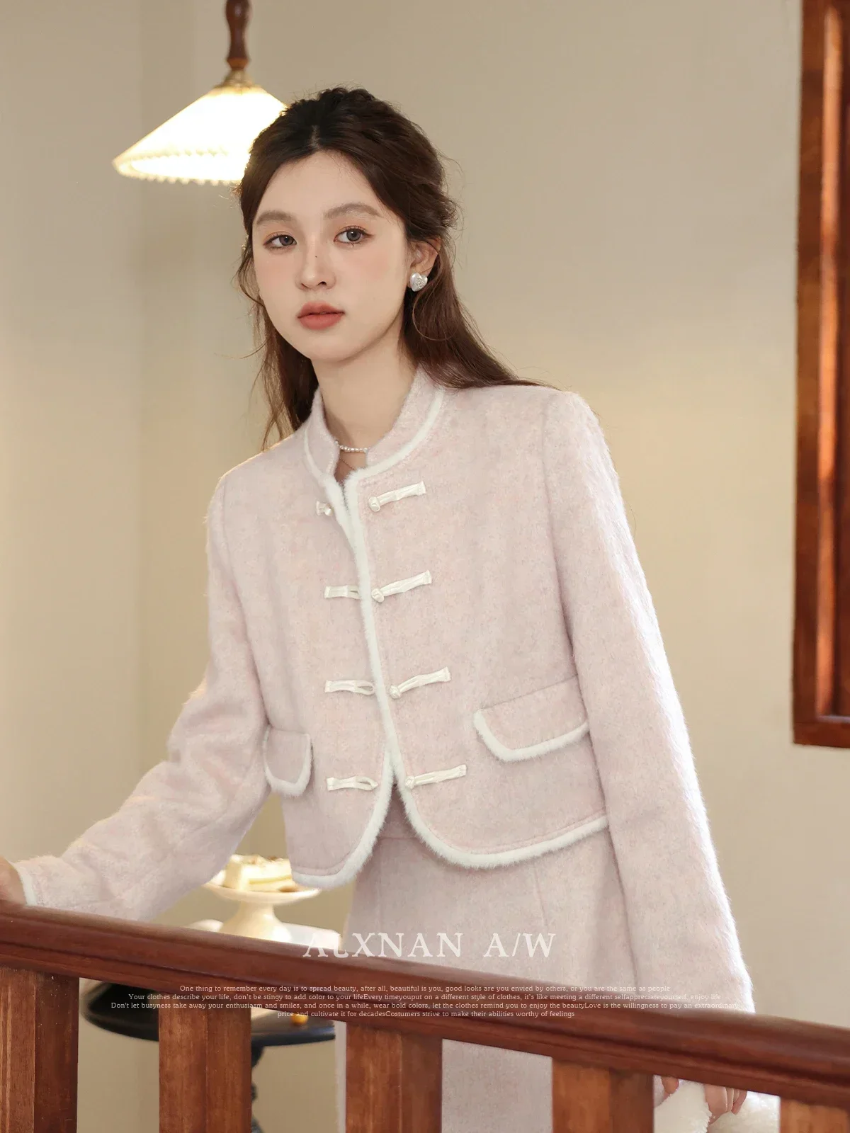 

ALXNAN New Chinese Style Jacket for Women Sweet Soft Round Collar Long Sleeve Knot Button Lady Gentle Coat 2024 Winter LXN32789