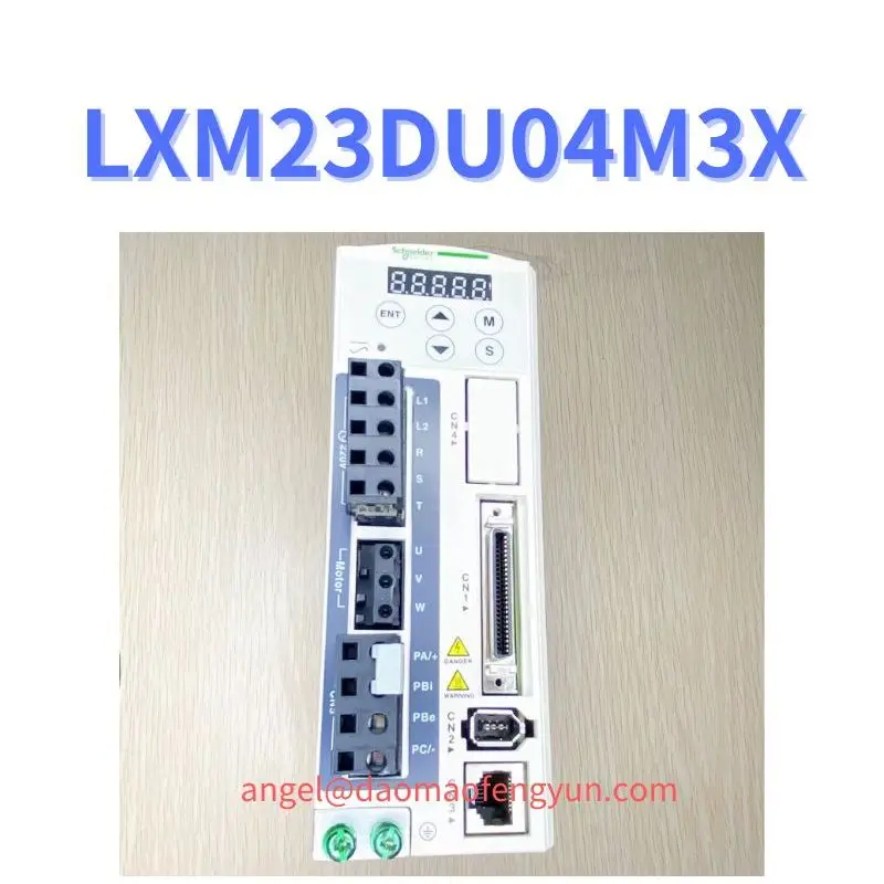 

LXM23DU04M3X Used servo drive 400W running function OK