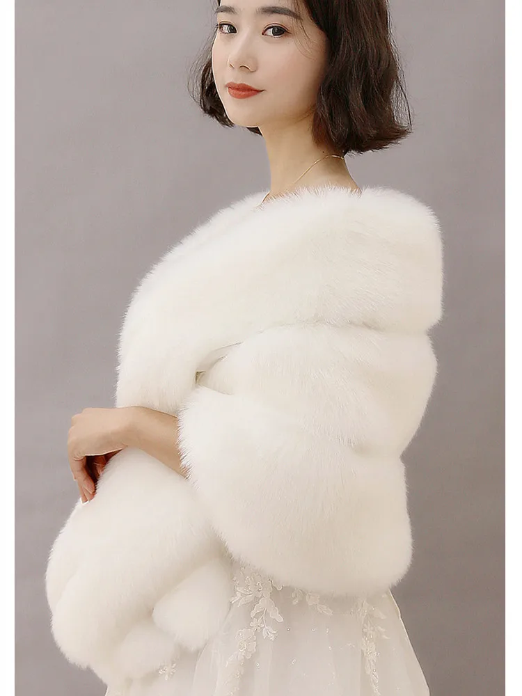 

Wedding Shawl Solid Color Women's Autumn and Winter Outer Wear White Cheongsam Coat Fur Stitching Cape Short Loose Thick Warm1Pc