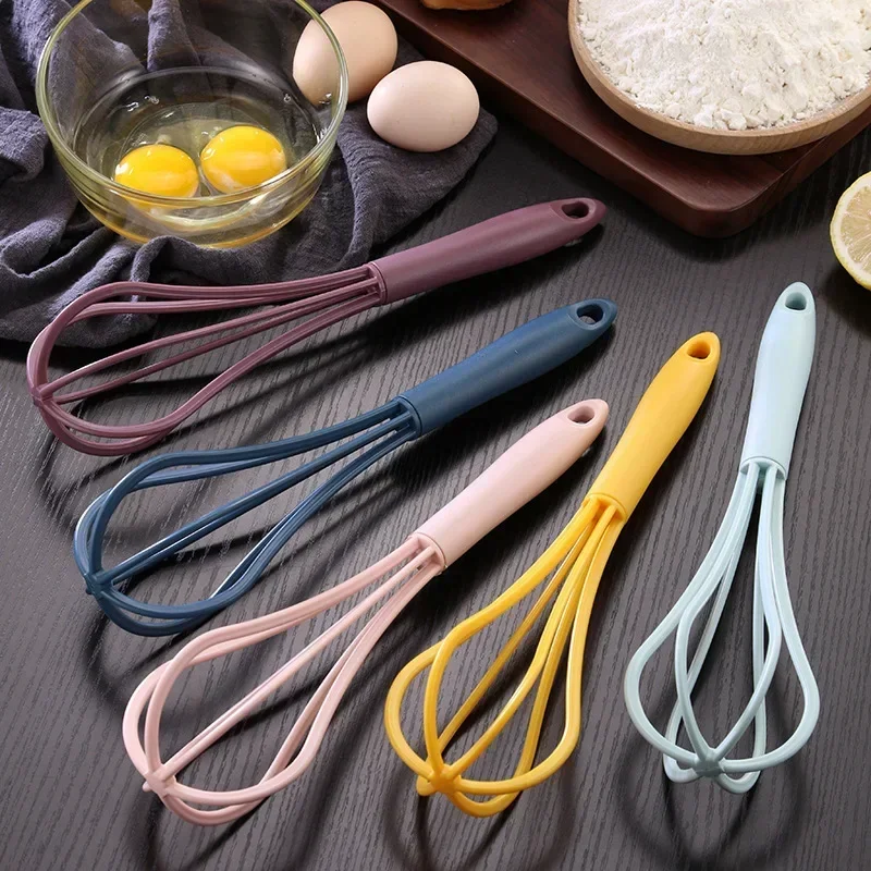 1Pcs Multifunctional Rotary Manual Egg Beater Mixer Mini Plastic Kitchen Egg Whisk Bake Tool Egg Agitator Silicone Whisk