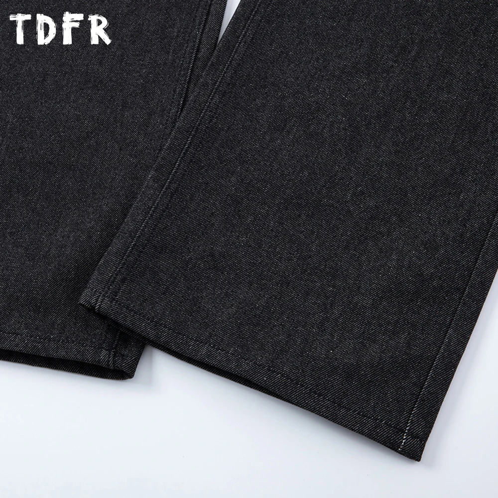 Retro Cargo Jeans Mens Button Decoration Casual Simple Pocket Straight Raw Denim Pants Man Trousers