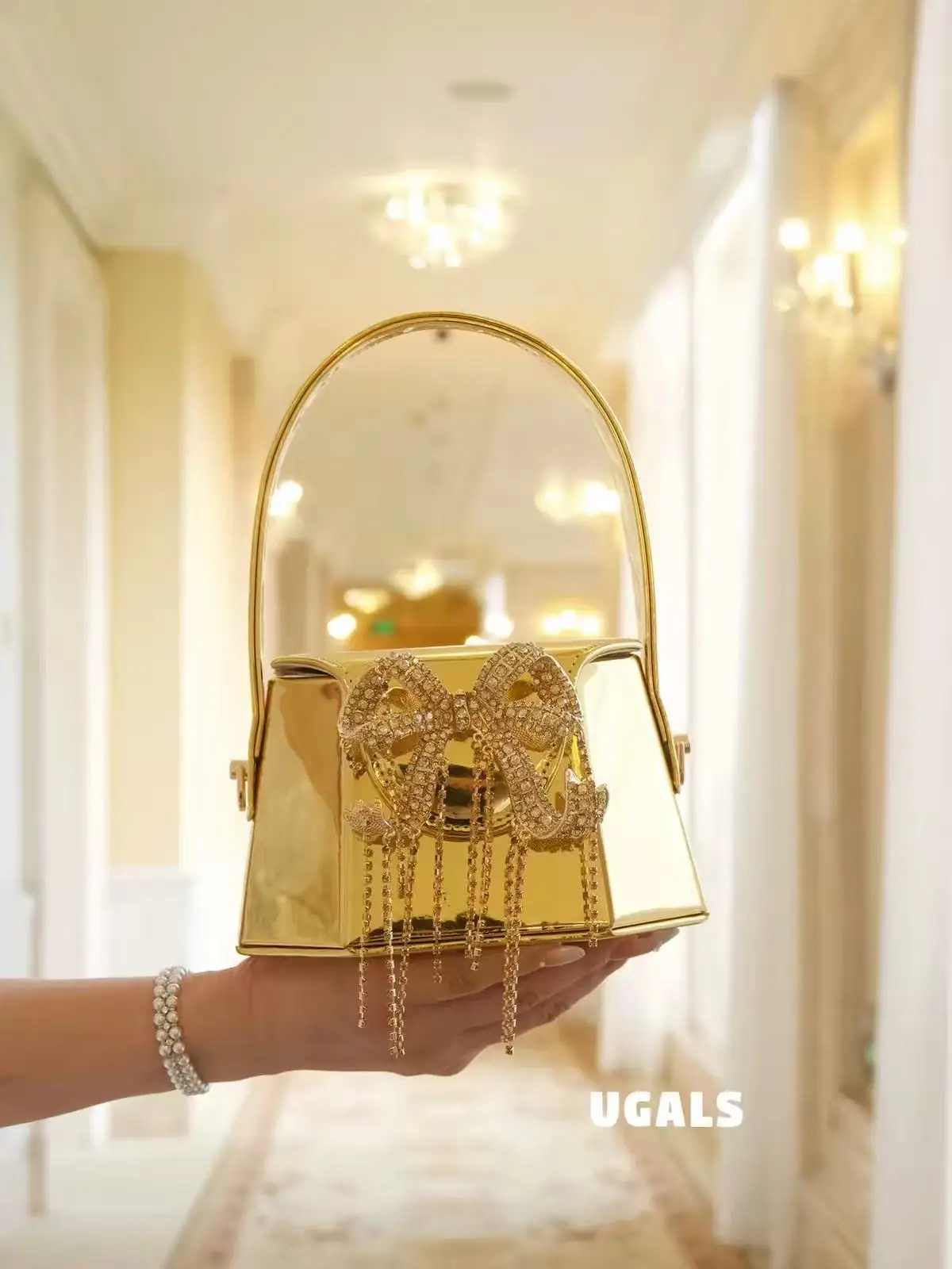 Luxury Design Hobo Bag Women Handbag Glitter Diamond Bow Knot Tassel Evening Bag Wedding Party Banquet Clutch Pure Shoulder Bag