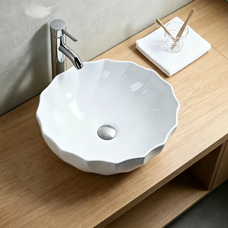 46Cm*46Cm White Ceramic Washbasin with a Circular Petal Design, an Ideal Choice for Modern Bathroom Fixtures, Suitable for Changing Rooms, Vanity Tables, Bathrooms, Toilets, and Rvs