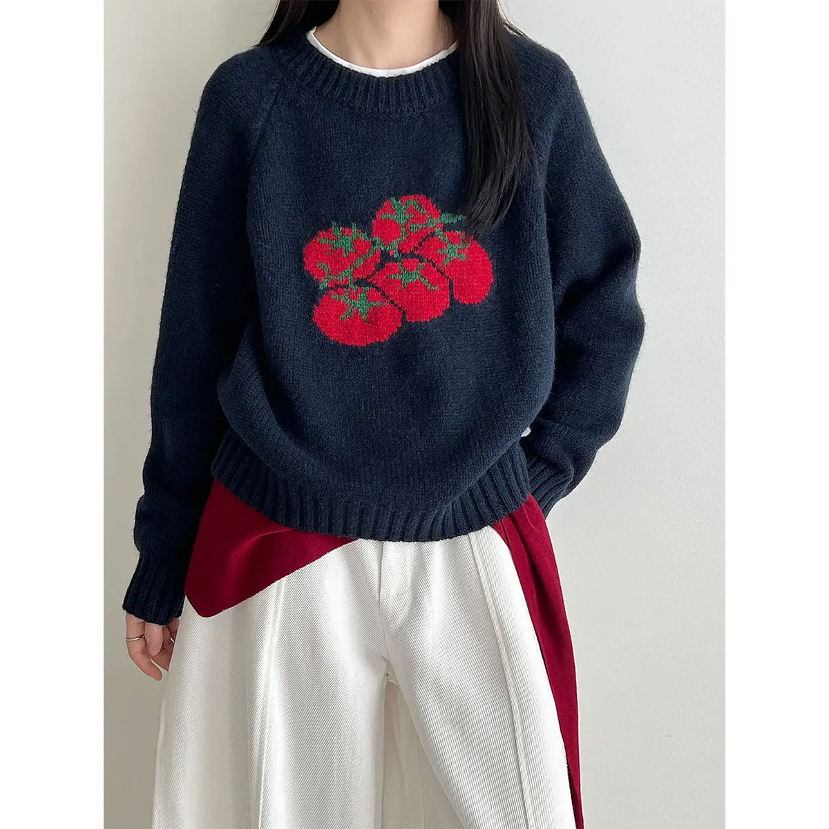 トマト ラウンドネック 秋 ふわふわ 若返りニットセーター