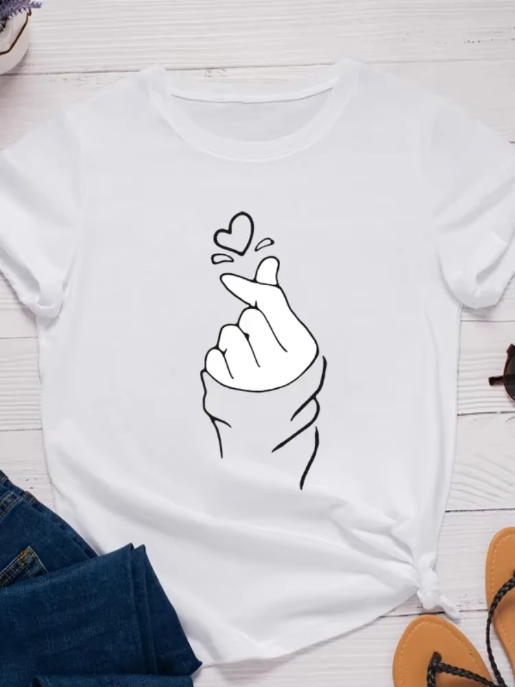 Unisex Korean Finger Heart Hand Line Art Graphic T Shirt Cute Love Gesture Sketch Print Casual Short Sleeve Summer Tee