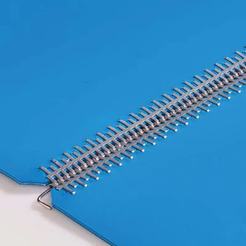 Fastener Lace with Roller Lacer