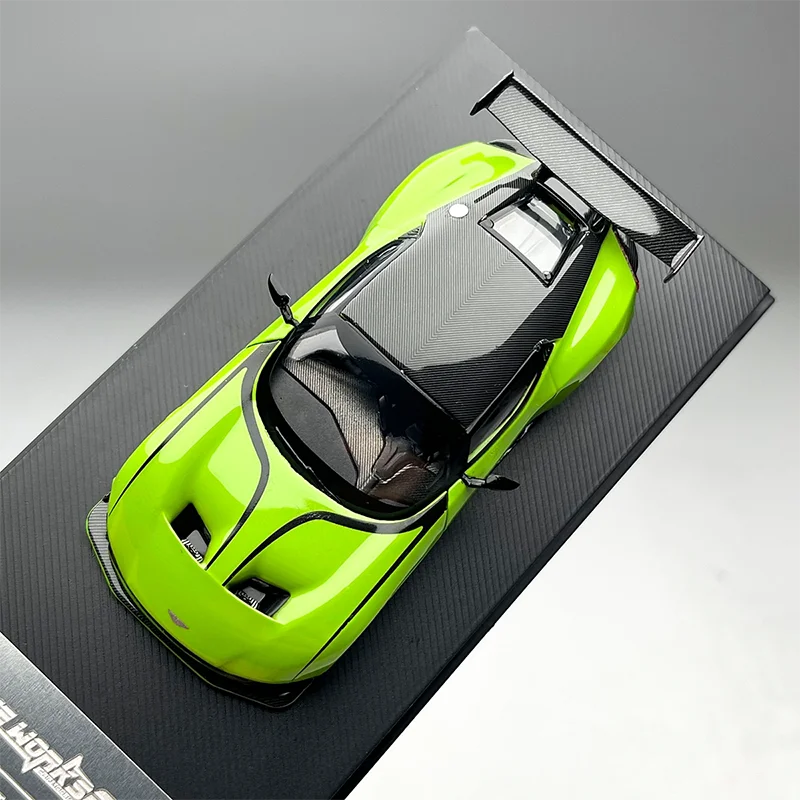 Fine Works 1:64 Scale Vulcan Alloy Simulation Car Model Static Collection Decorated Holiday Gifts Toys Souvenir Gift
