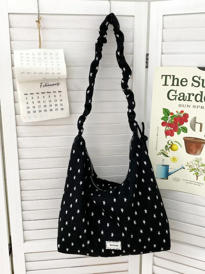 Bolso cruzado con estampado de estrellas coreanas, bolso de hombro Hobo de gran capacidad en blanco y negro, bolso versátil informal a rayas para colegiala