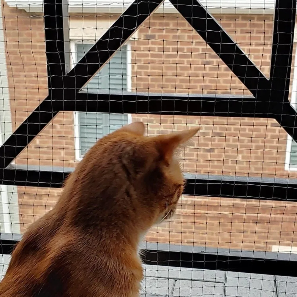 Plastic Pet Balcony Protective Net Durable Bite Resistant Cat Safety Net Weatherproof Cuttable Pet Anti-Fall Mesh Indoor Outdoor