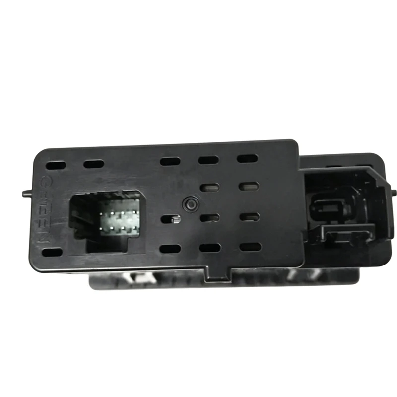 Super Sale Central Console Input Port Module USB Input Port Module 284H3-9HE1A 284H39HE1A for Nissan