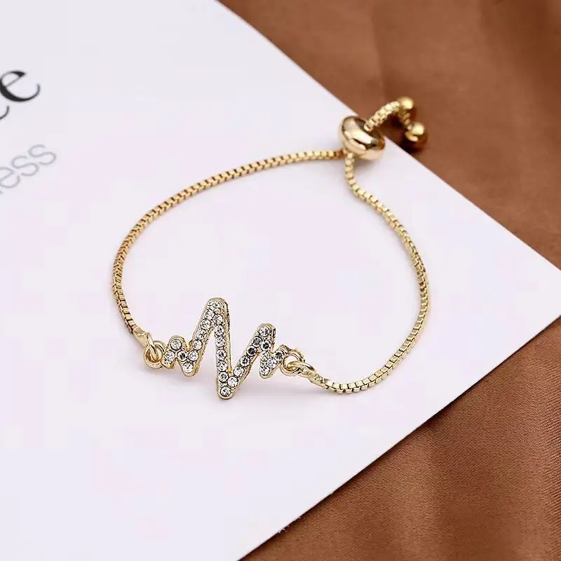 

2023 new fashion European and American explosive bracelet for woman gift