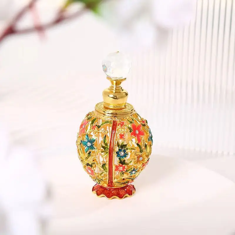 

1pcs New Creative 10ML Round Ball Metal Bottle Middle East Dubai Fragrance Arabian Zinc Alloy Perfume Bottle