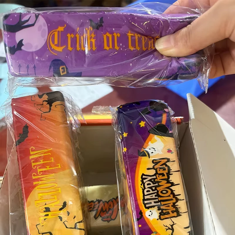 1/3/5 Stück zufällige Halloween-Butterstifte mit Kürbismotiv, fröhlichem Halloween-Aufdruck, zur Stresslinderung, ideales Geschenk für Feiertagspartys – Detail 2