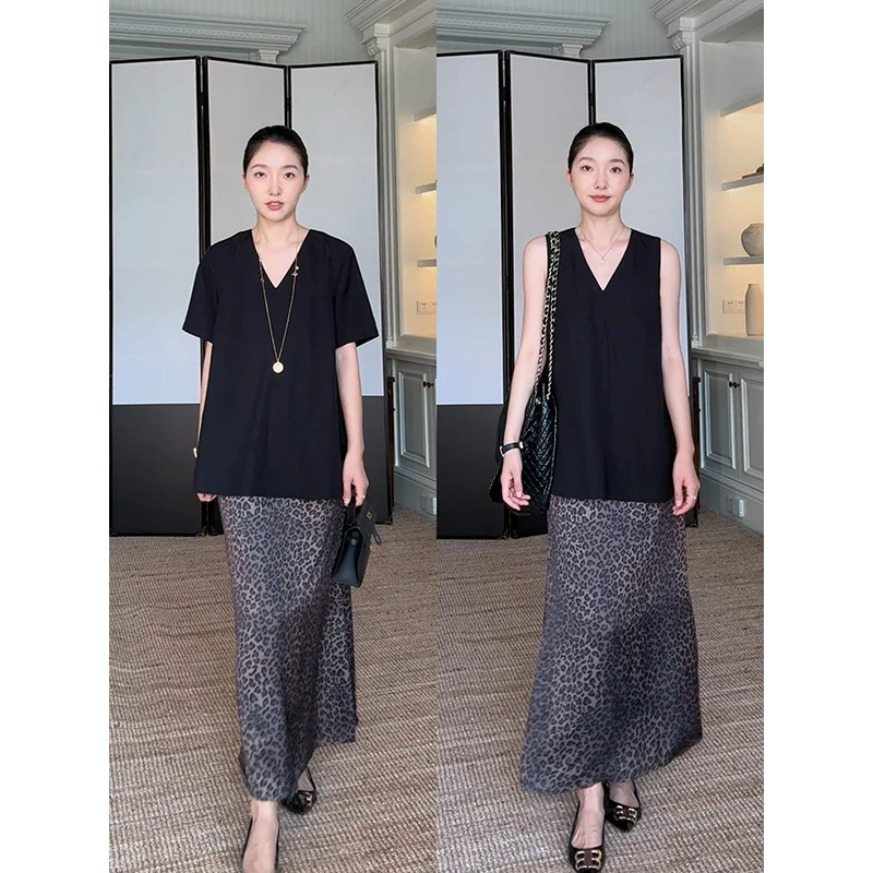 

Linen V-Neck Loose Slimming Top Women's Summer New Leopard Print Half Skirt Two-Piece Set Short Sleeve Fashion Ensemble
